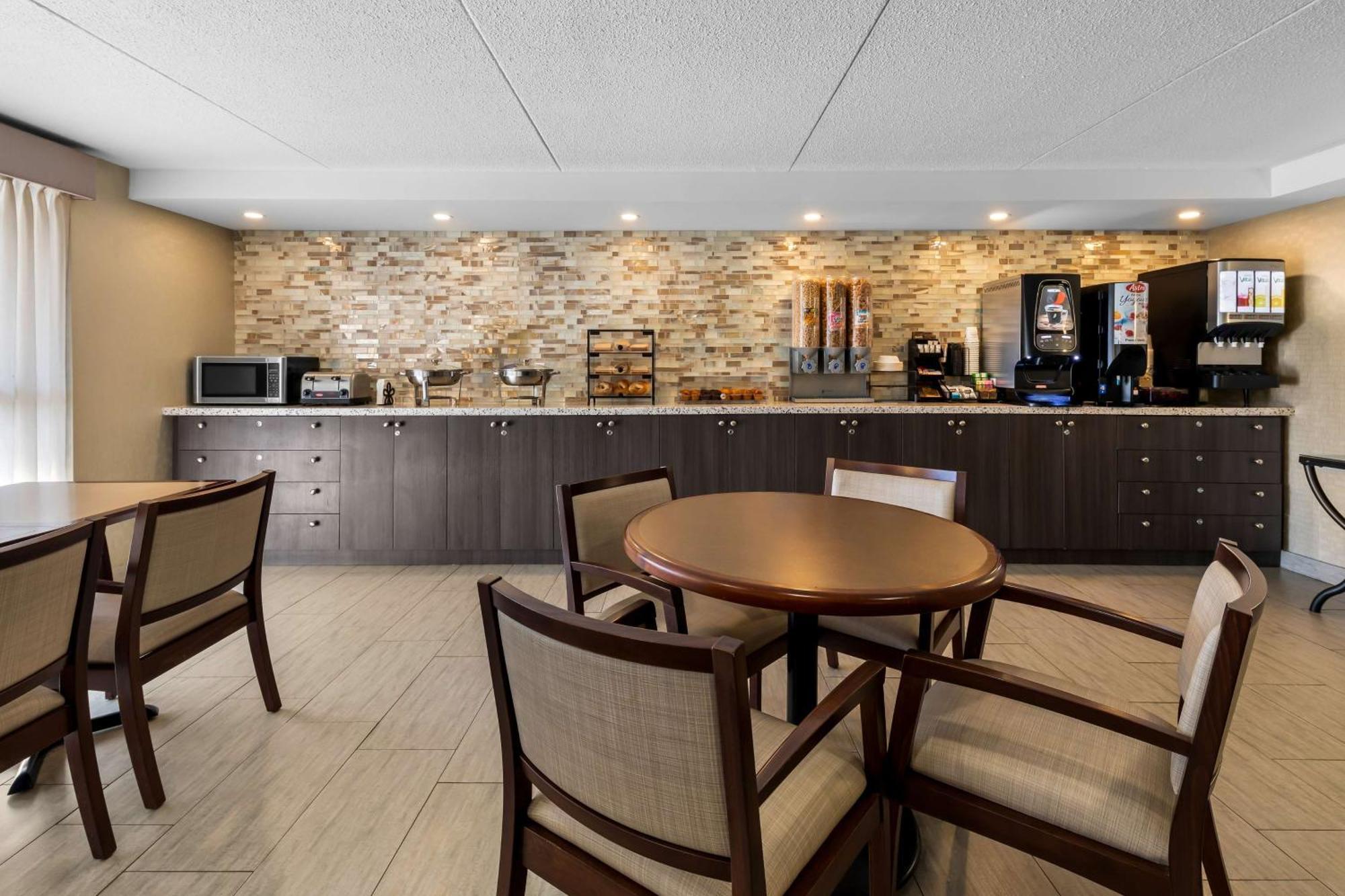 Best Western Halton Hills Georgetown Exteriör bild