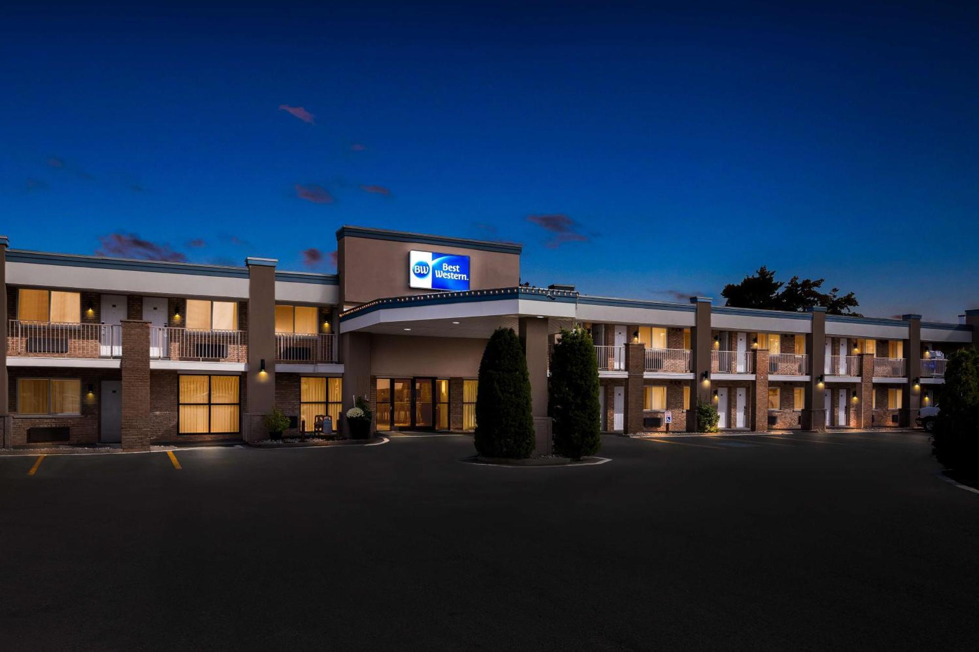 Best Western Halton Hills Georgetown Exteriör bild