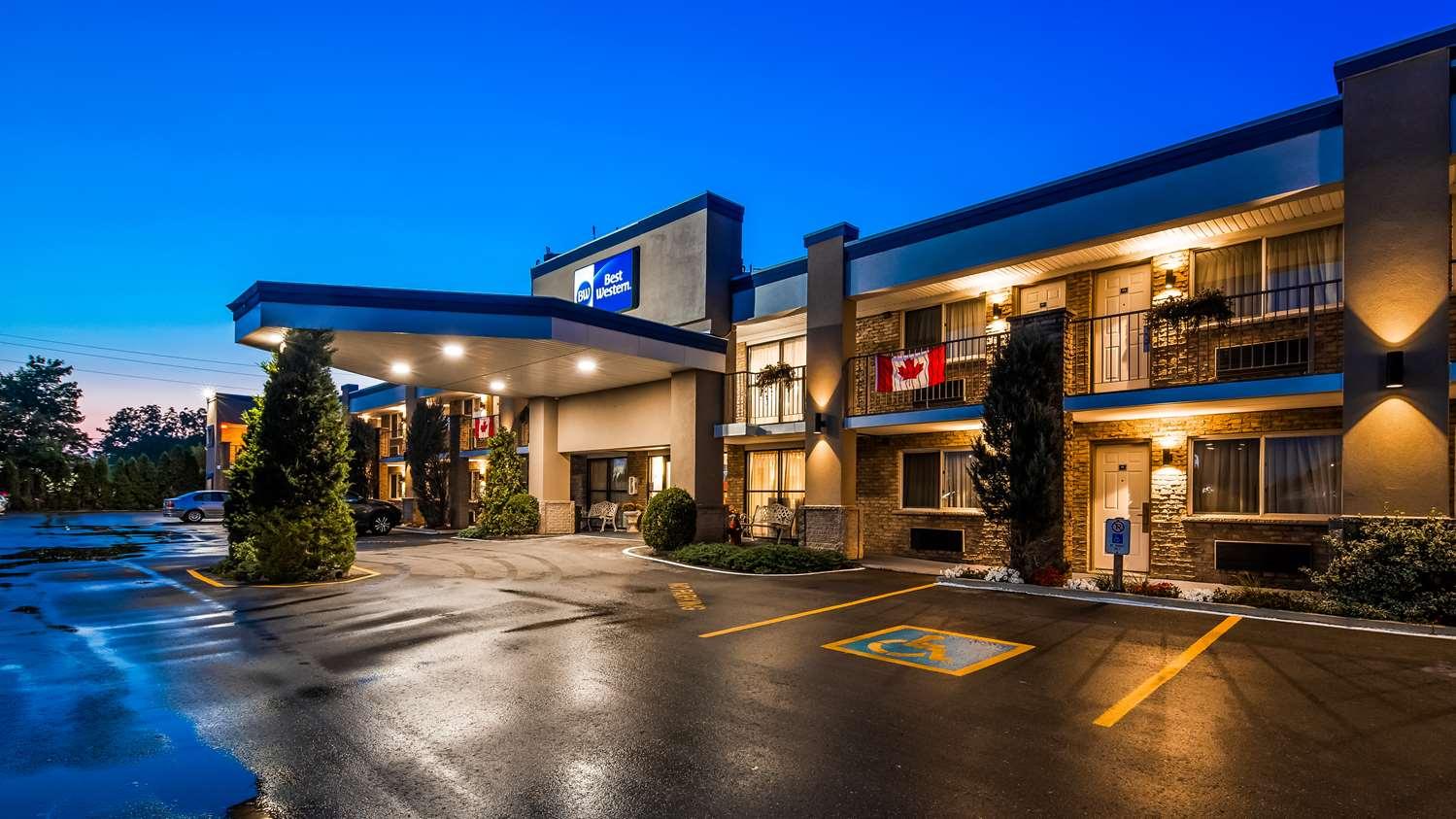 Best Western Halton Hills Georgetown Exteriör bild