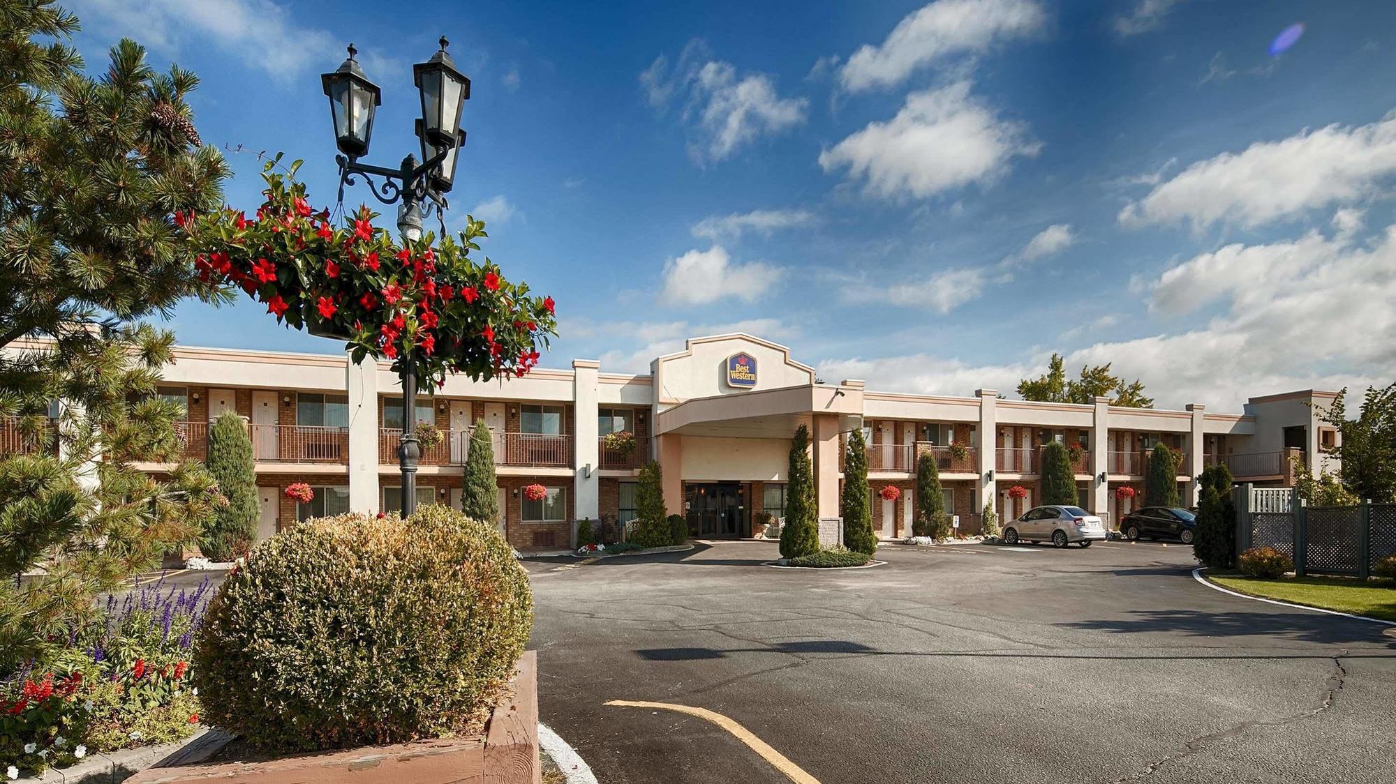Best Western Halton Hills Georgetown Exteriör bild